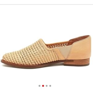 Anthropologie Kelsi Dagger Leather Brooklyn Skyline Flats